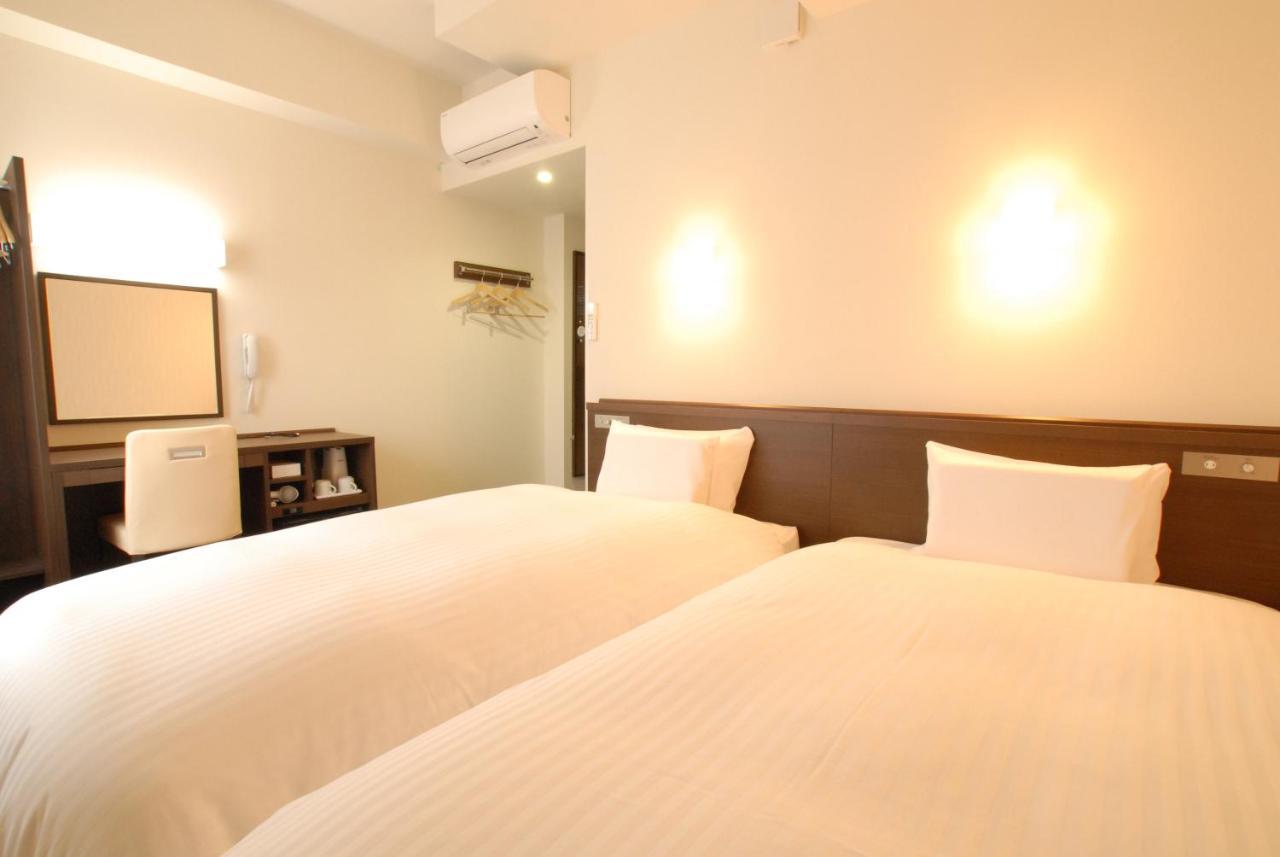 Ab Hotel Iwata Екстериор снимка